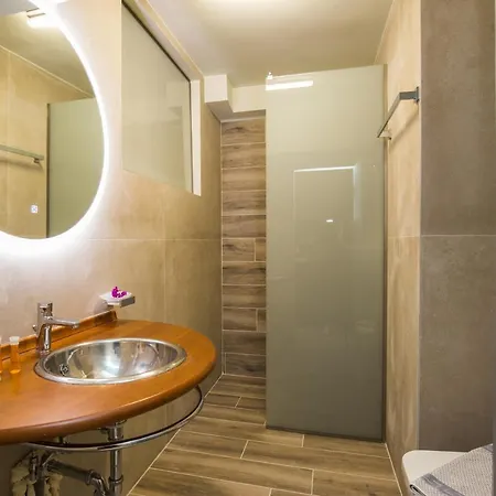 Limonero New 2 With Private Parking Apartment